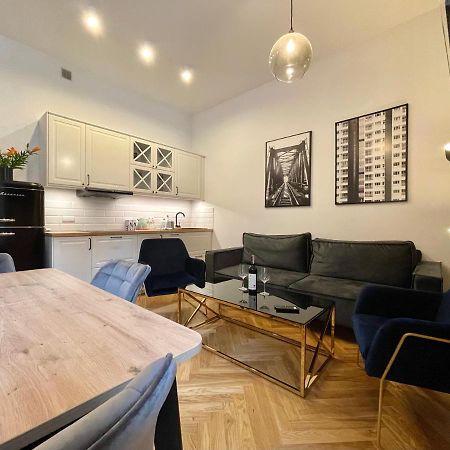 Chili Apartment ทอรูน ภายนอก รูปภาพ