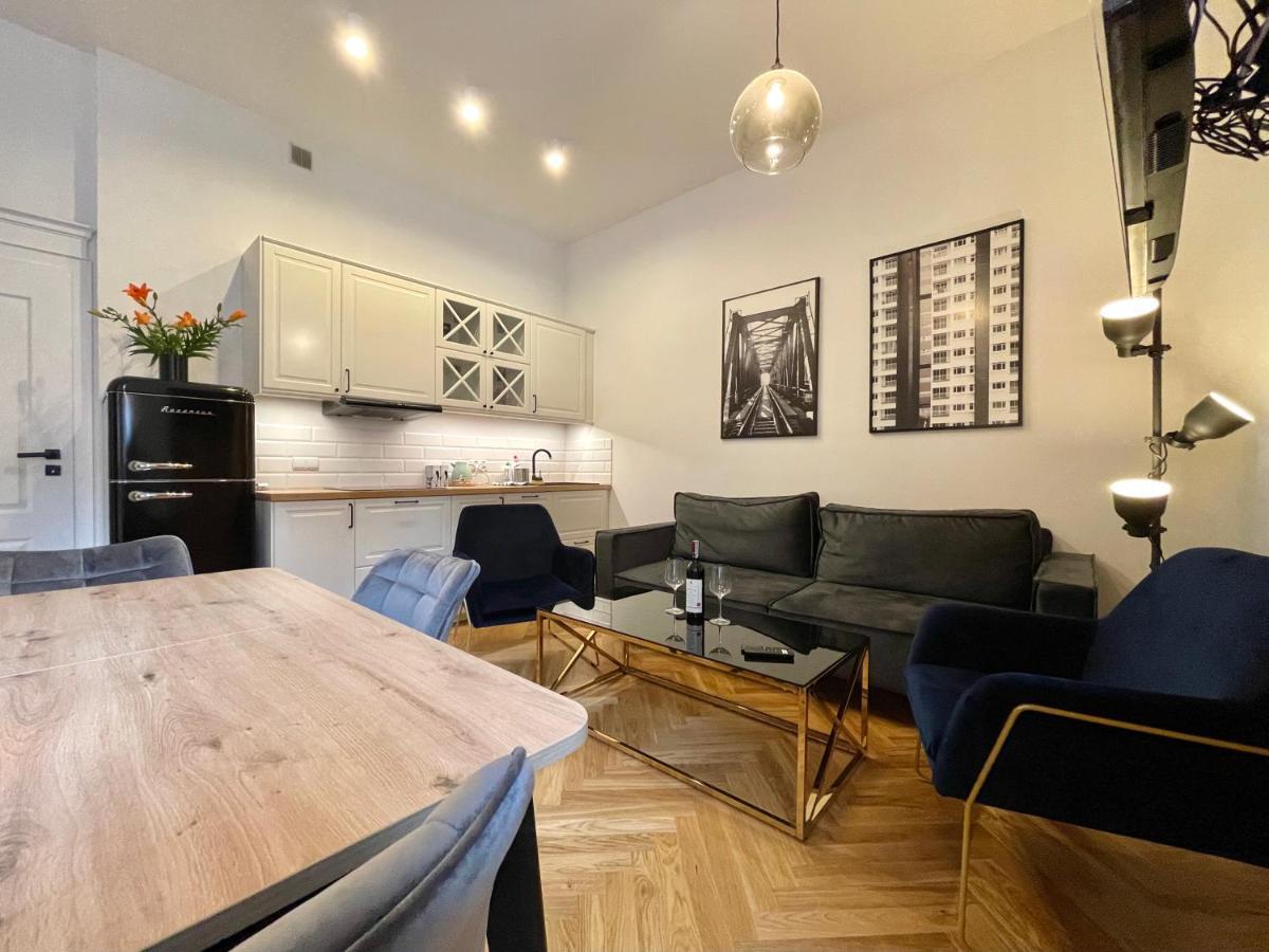 Chili Apartment ทอรูน ภายนอก รูปภาพ