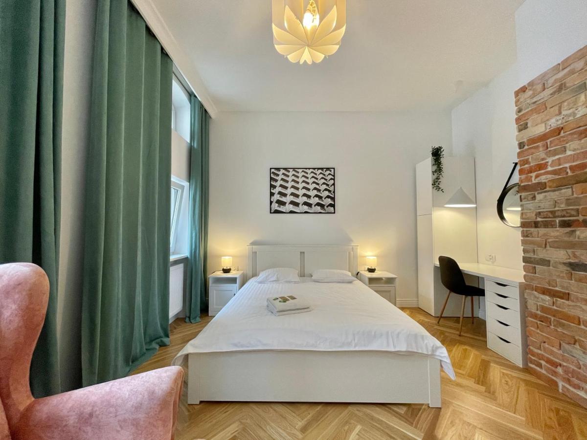 Chili Apartment ทอรูน ภายนอก รูปภาพ