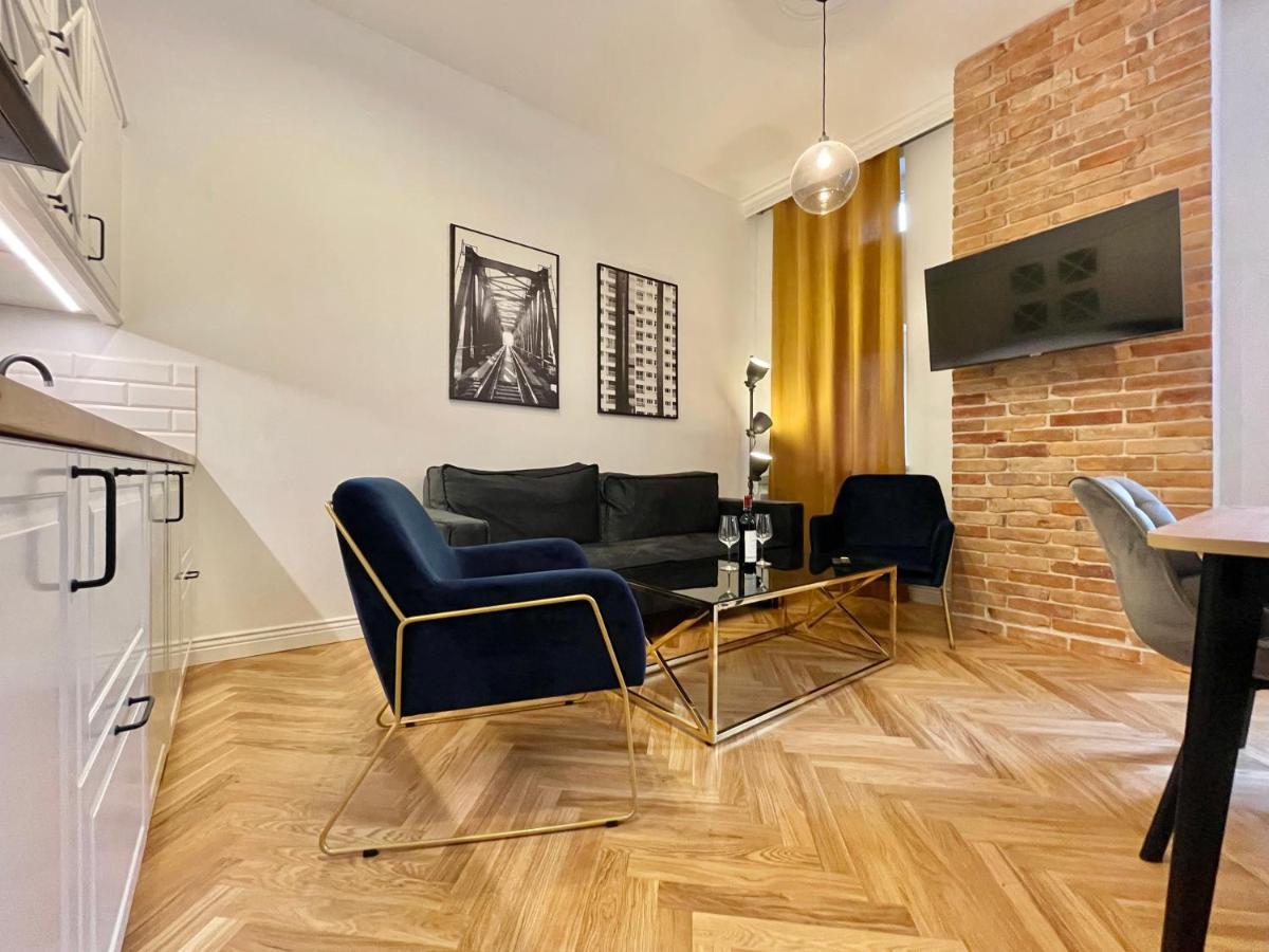 Chili Apartment ทอรูน ภายนอก รูปภาพ