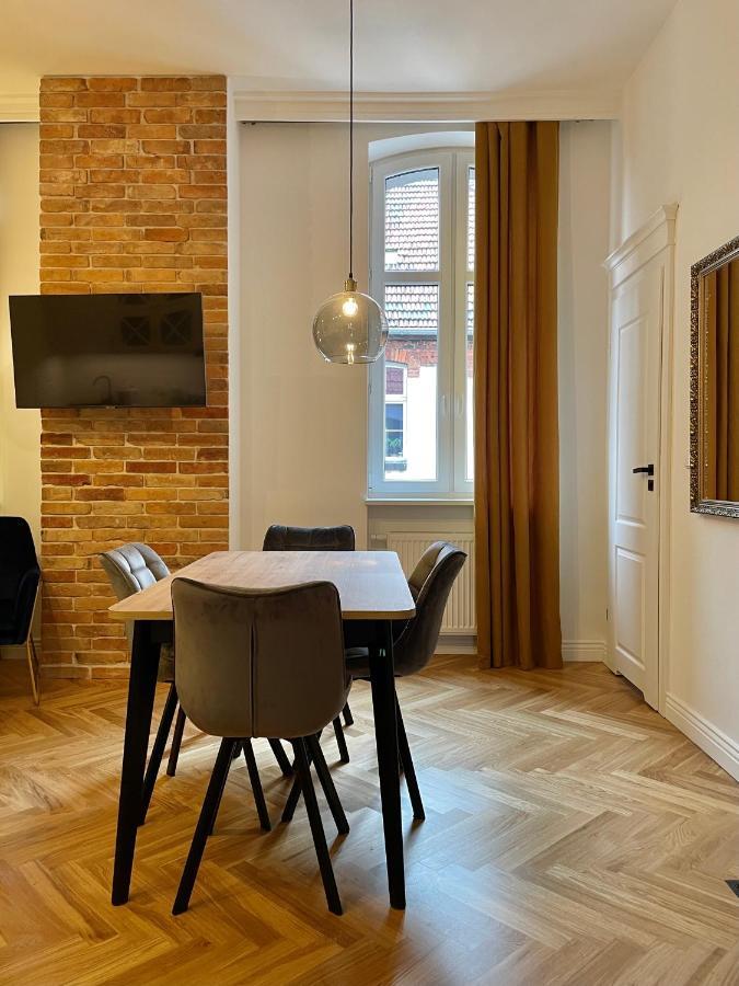 Chili Apartment ทอรูน ภายนอก รูปภาพ